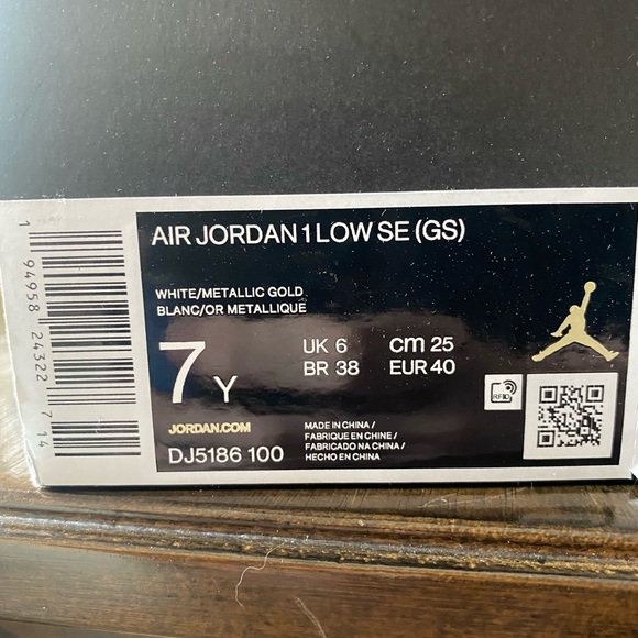 Jordan 1 lows - Picture 2 of 5